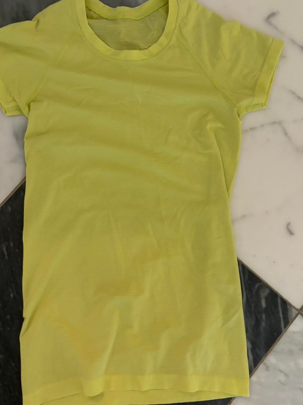lululemon athletica Short Sleeve Crewneck Top in Lime Yellow